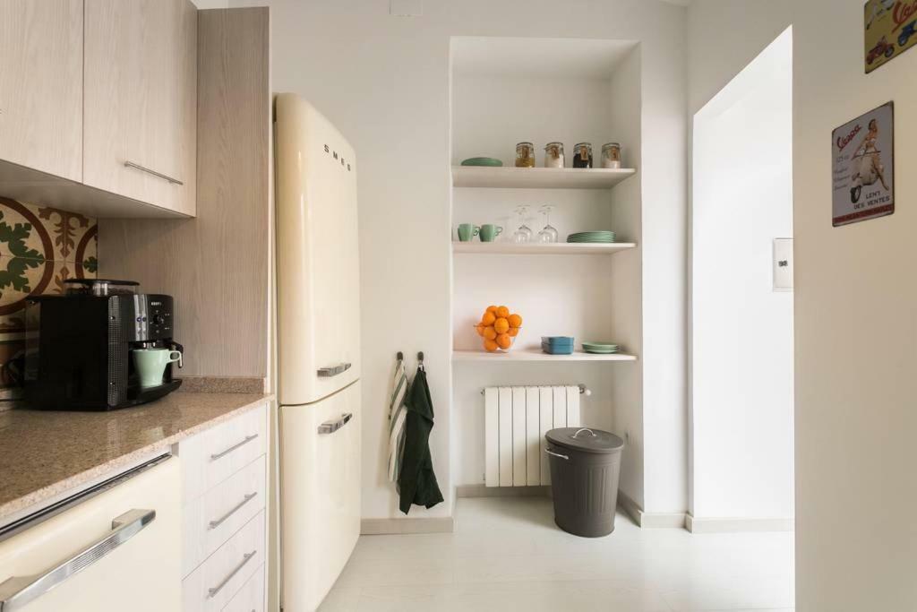 White Loft Alicante Esterno foto